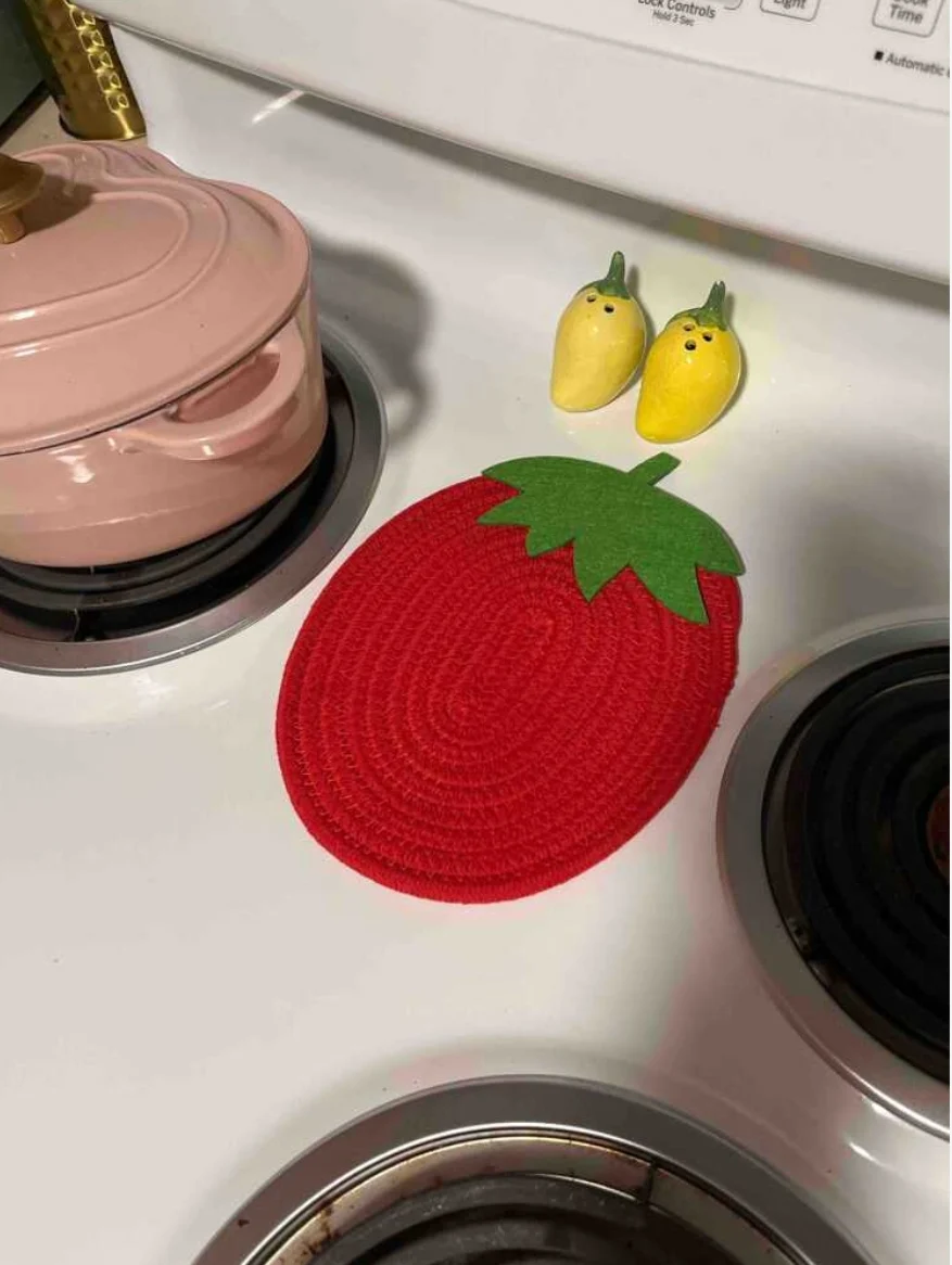 Screenshot_1-7-2025_195035_us.shein.com 🍓 Strawberry/🎃Pumpkin Heatproof Cute Fruit Fabric Mats